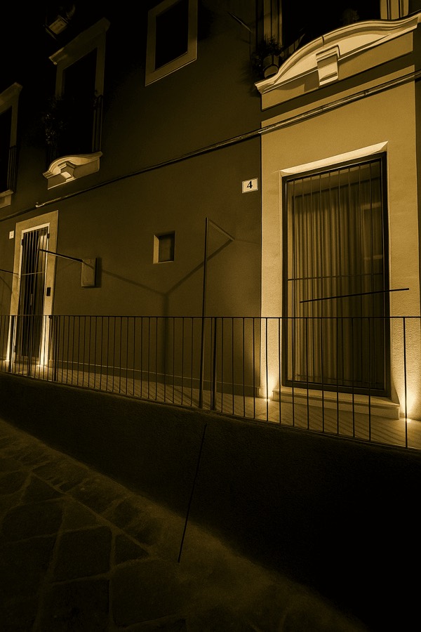 Esterni dell’edificio in Via Antonino di Sangiuliano – foto 4
